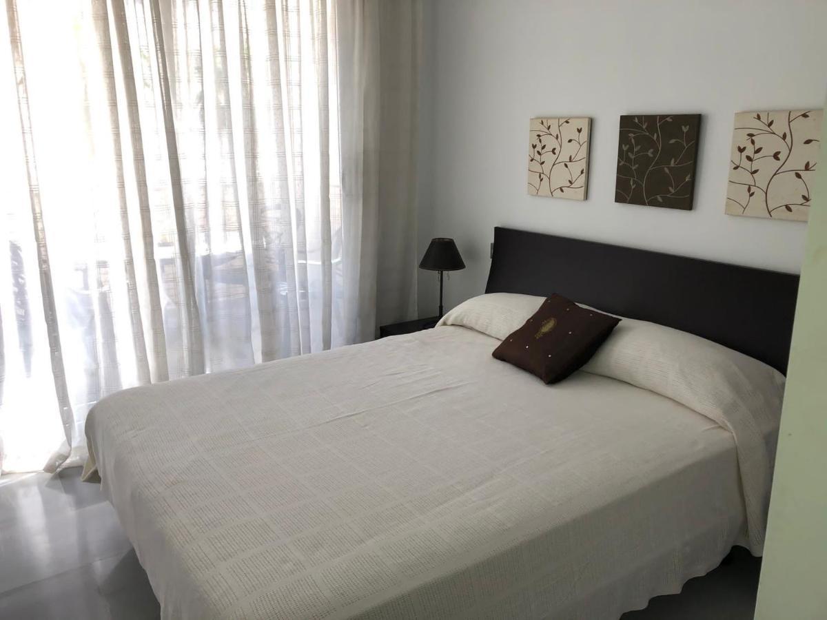 Apartamentos Elegance Дения Екстериор снимка