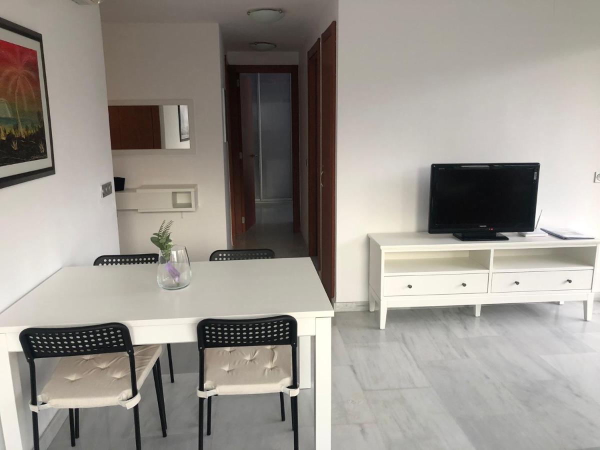 Apartamentos Elegance Дения Екстериор снимка
