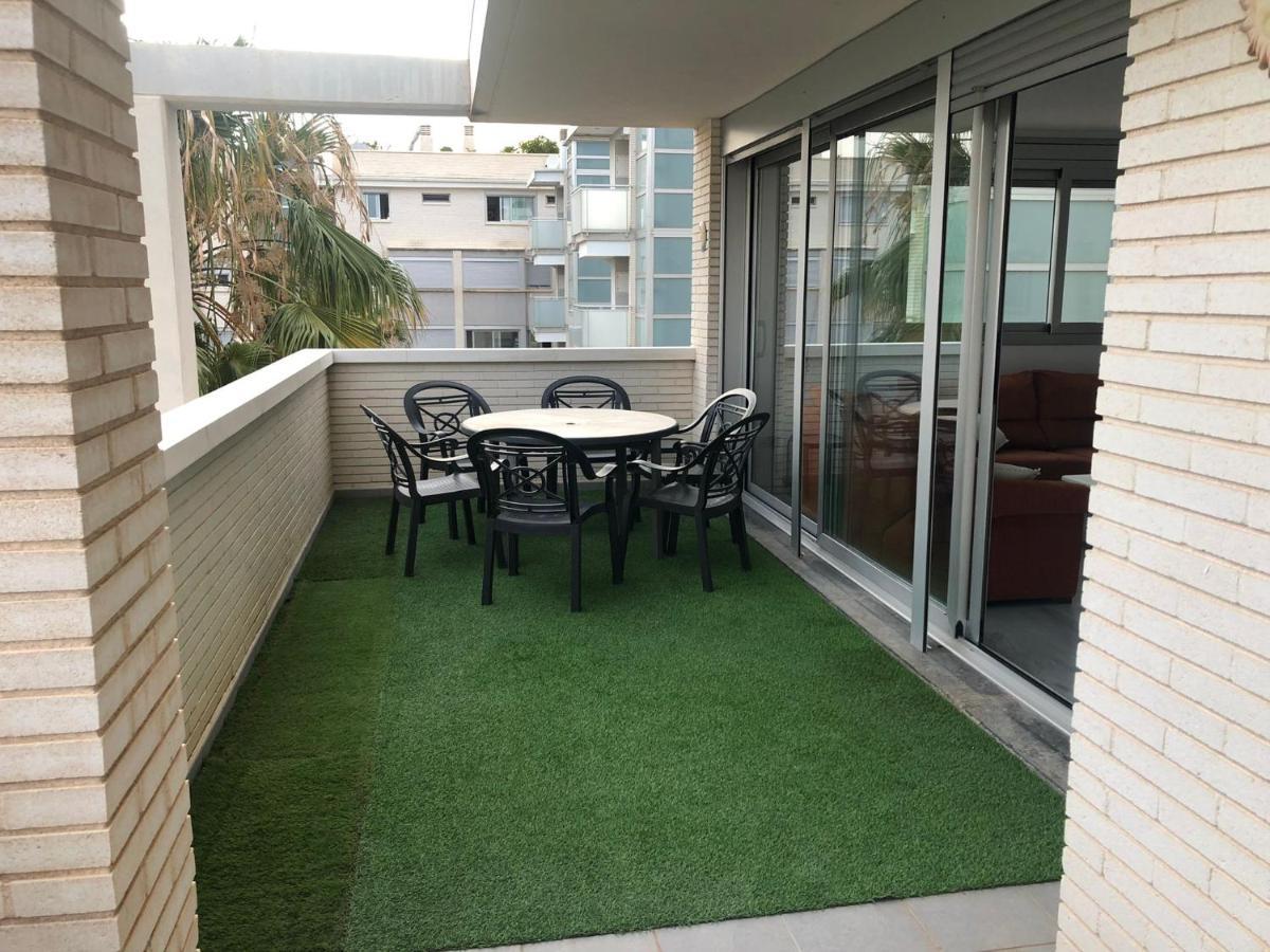 Apartamentos Elegance Дения Екстериор снимка