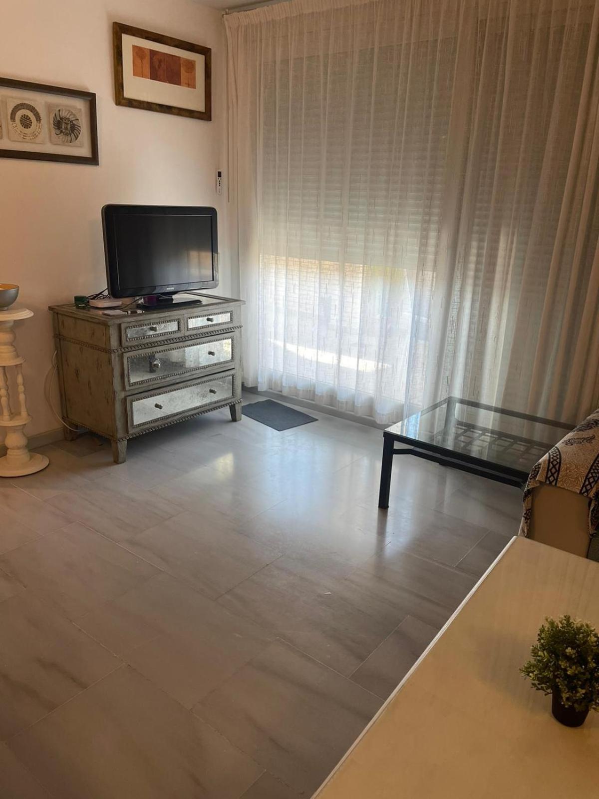 Apartamentos Elegance Дения Екстериор снимка