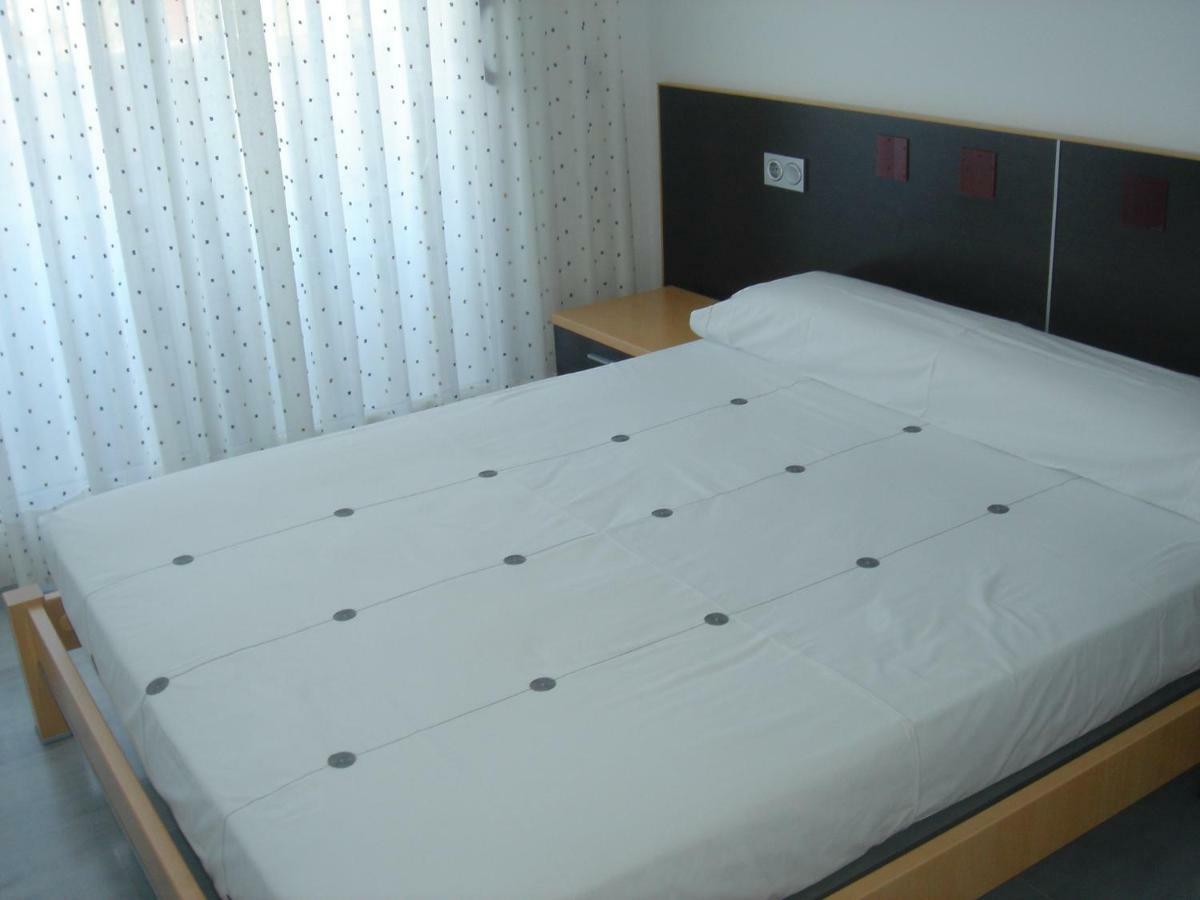 Apartamentos Elegance Дения Екстериор снимка